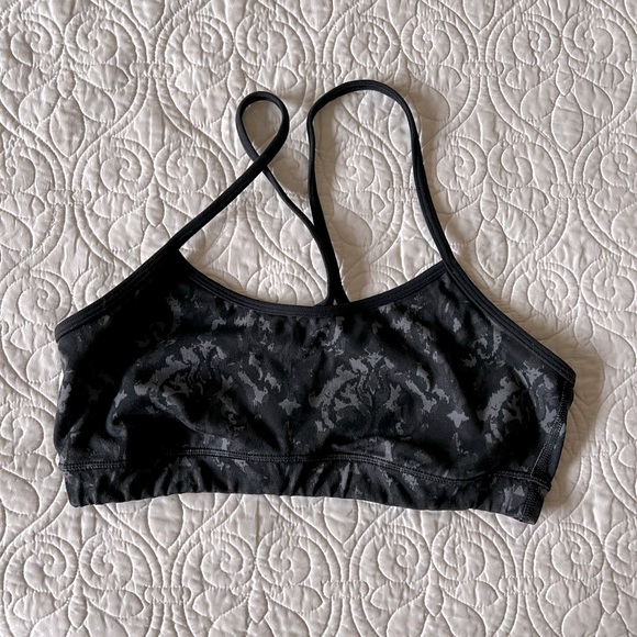 lululemon athletica Other - Lululemon x Soulcycle flow y bra size 10